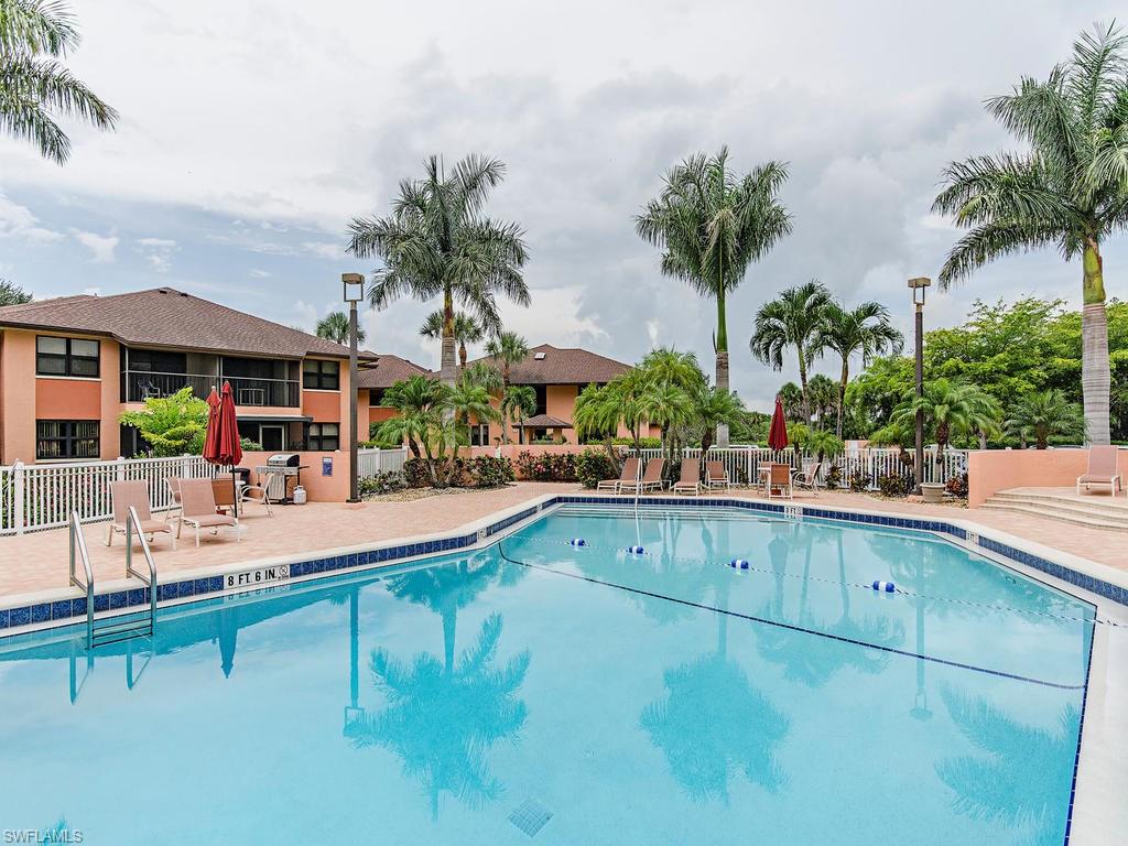 TROPIC SCHOONER APTS - Residential