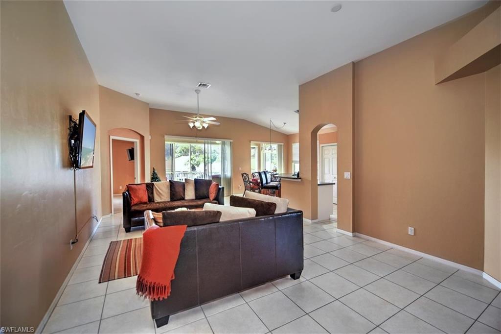 CYPRESS WALK - Residential