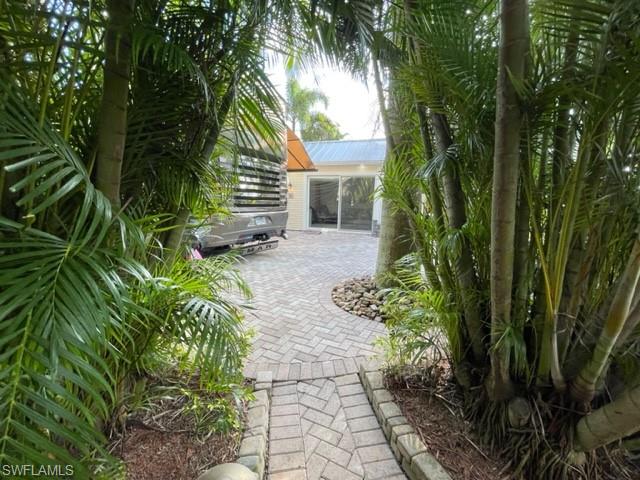 RIVERBEND MOTORCOACH RESORT - Land