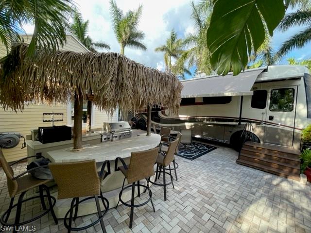 RIVERBEND MOTORCOACH RESORT - Land