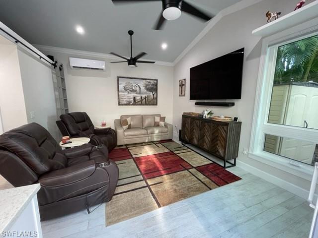 RIVERBEND MOTORCOACH RESORT - Land