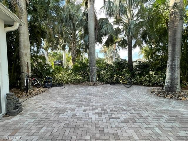 RIVERBEND MOTORCOACH RESORT - Land