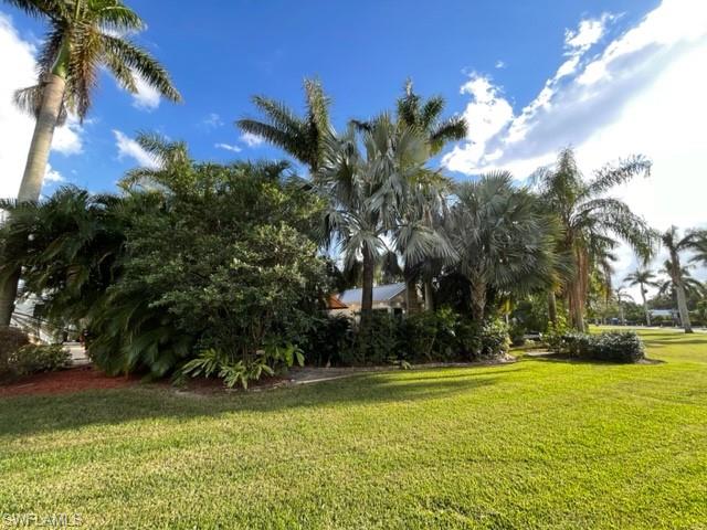 RIVERBEND MOTORCOACH RESORT - Land