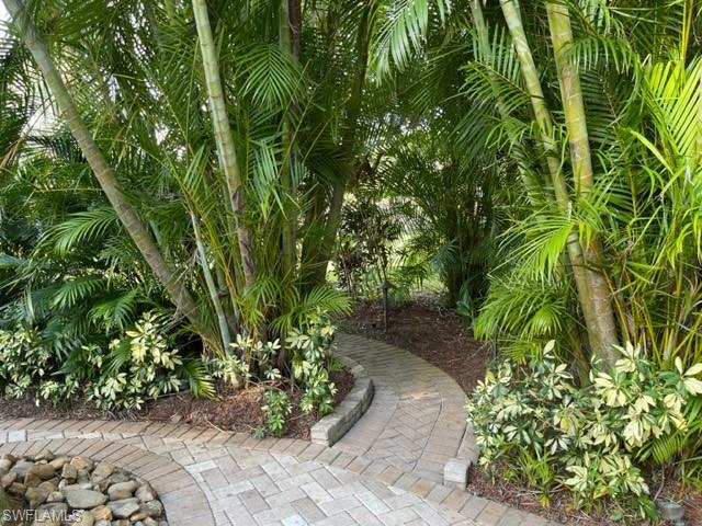 RIVERBEND MOTORCOACH RESORT - Land