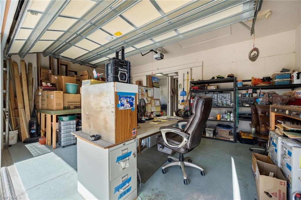 YACHT CLUB - Residential