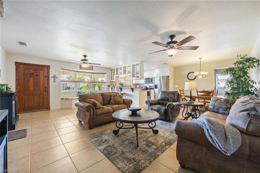 YACHT CLUB - Residential