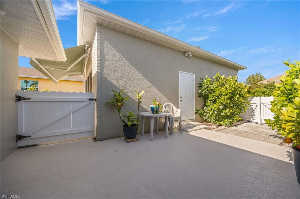 YACHT CLUB - Residential