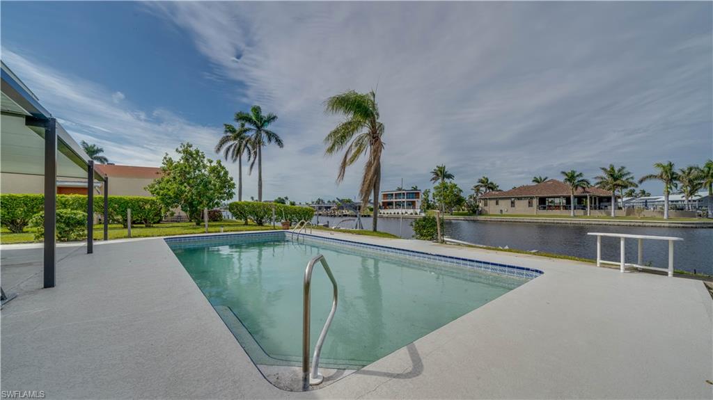CAPE CORAL - Residential Lease