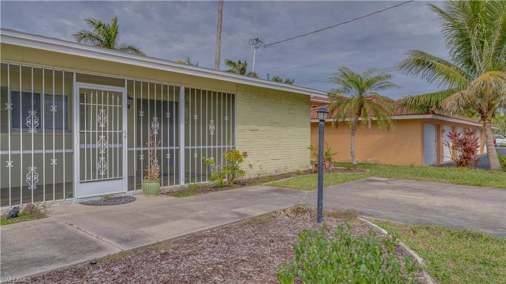 CAPE CORAL - Residential Lease