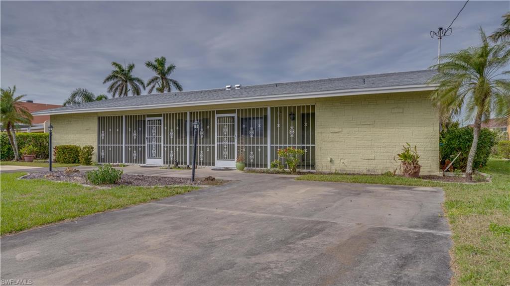 CAPE CORAL - Residential Lease