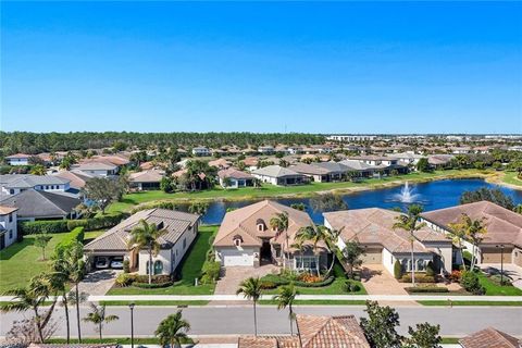 9469 Greenleigh CT NAPLES FL 34120