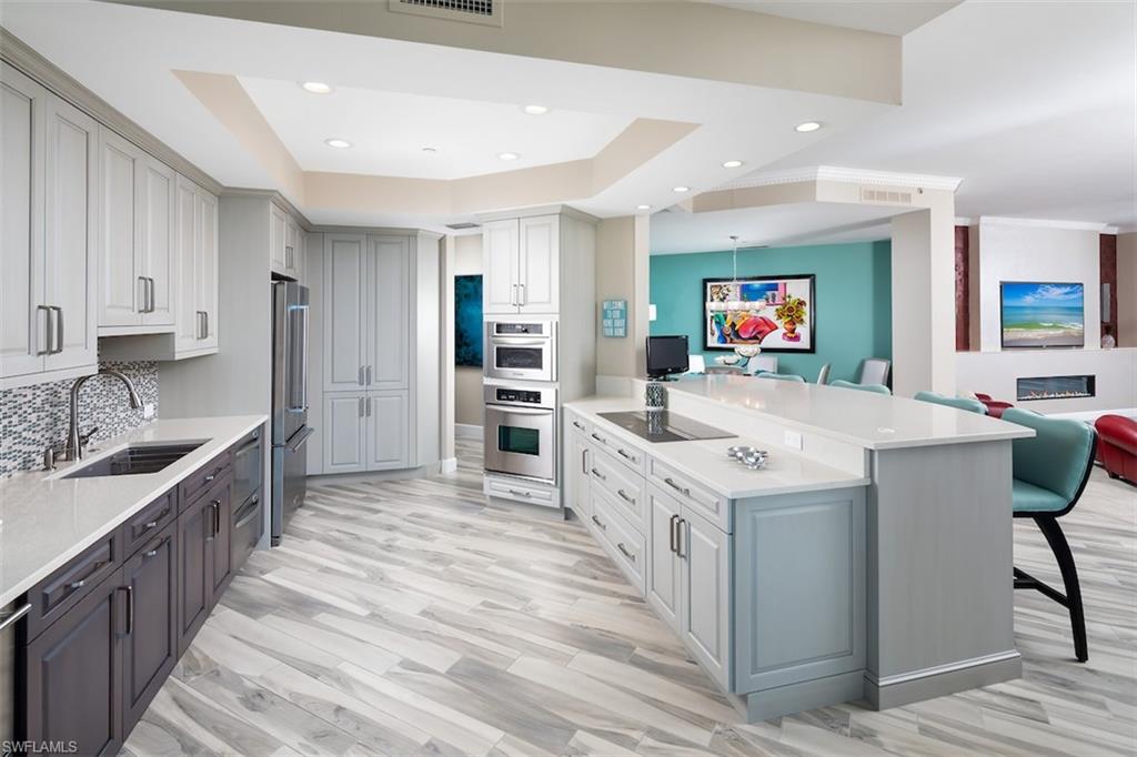 BAY SHORE PLACE - Residential