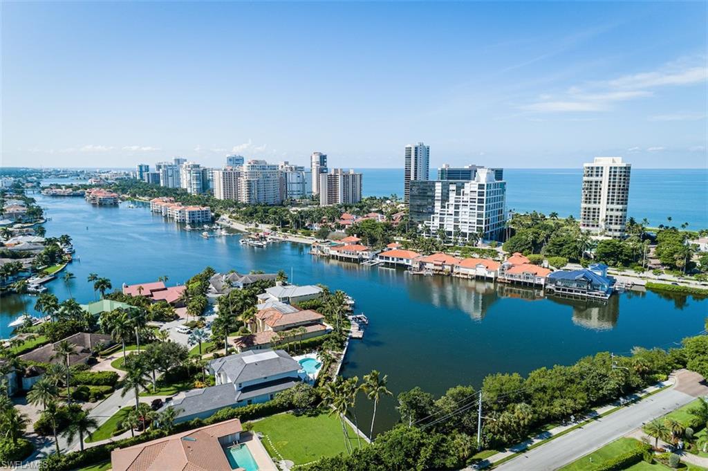 BAY SHORE PLACE - Residential