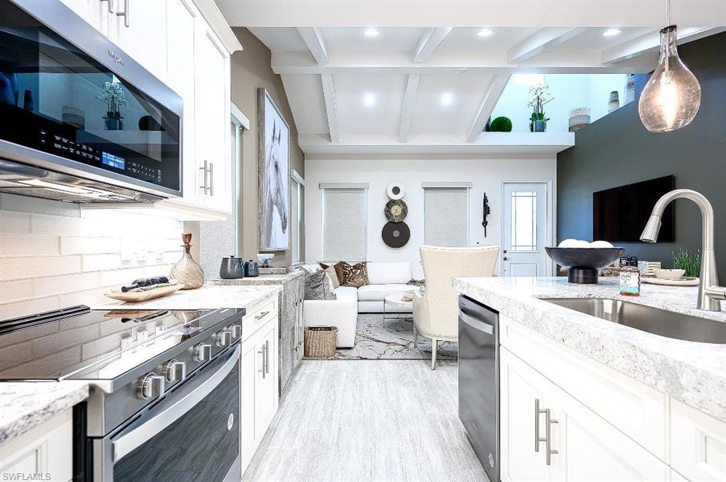 ISLES OF COLLIER PRESERVE - Residential Lease