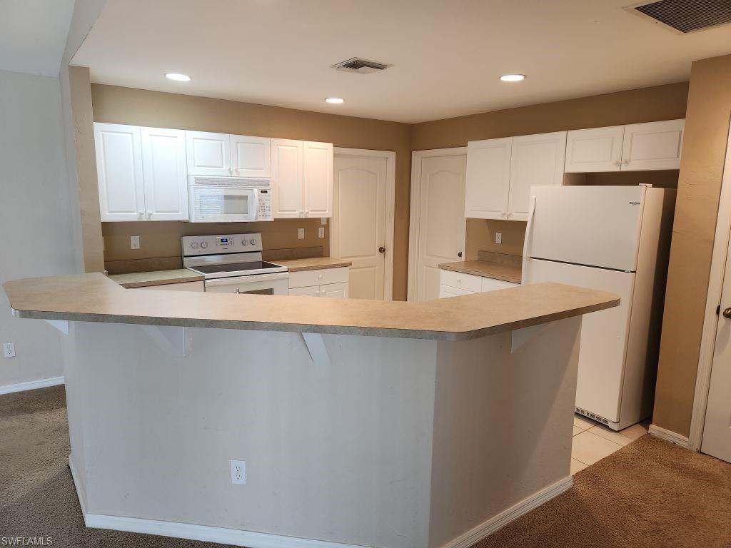 CAPE CORAL - Residential Lease