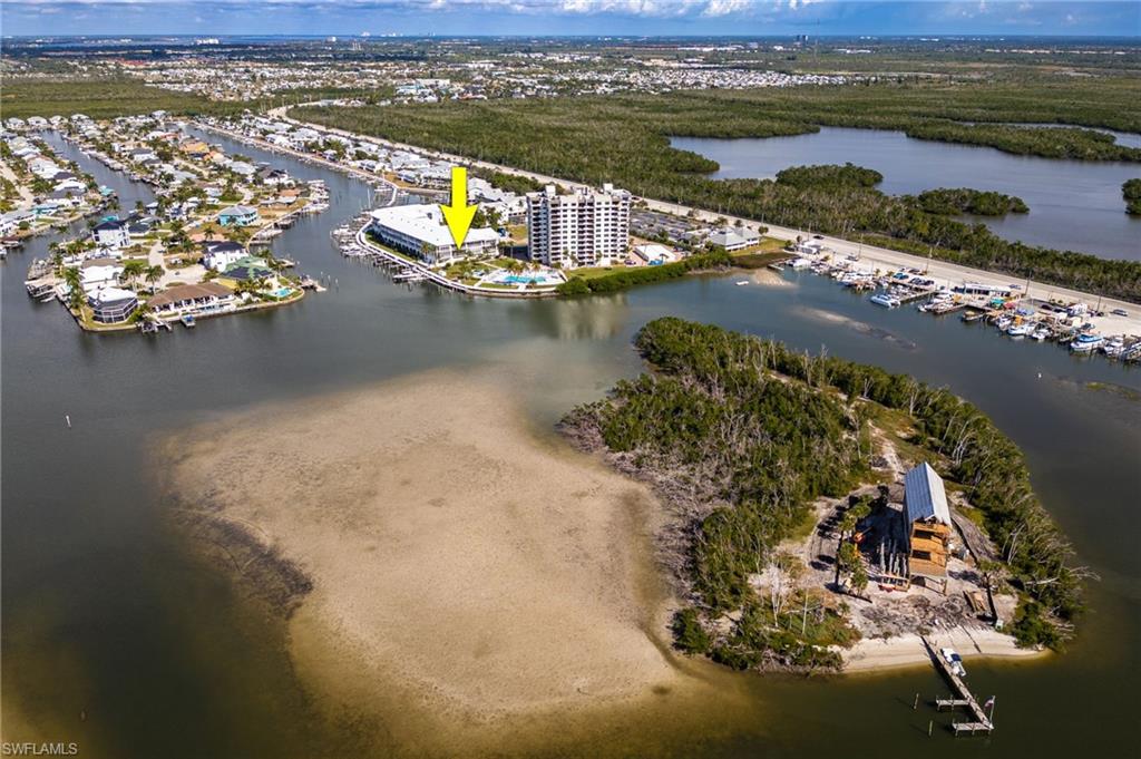 BOARDWALK CAPER - Residential