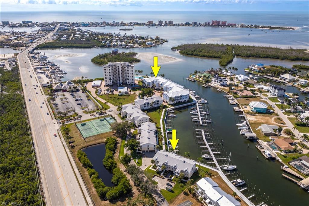 BOARDWALK CAPER - Residential