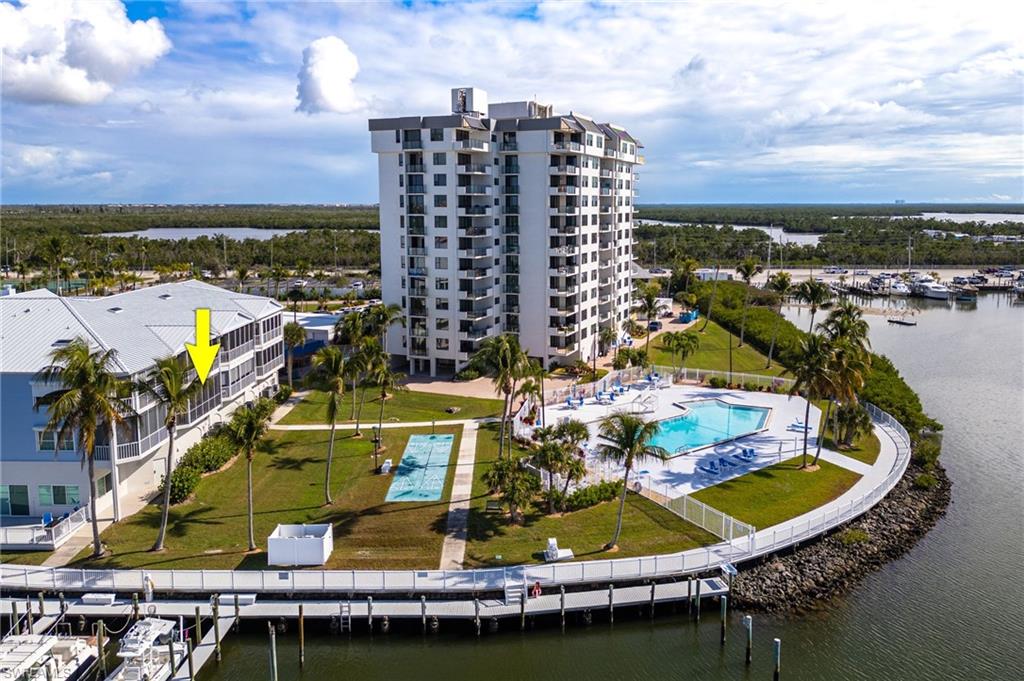 BOARDWALK CAPER - Residential