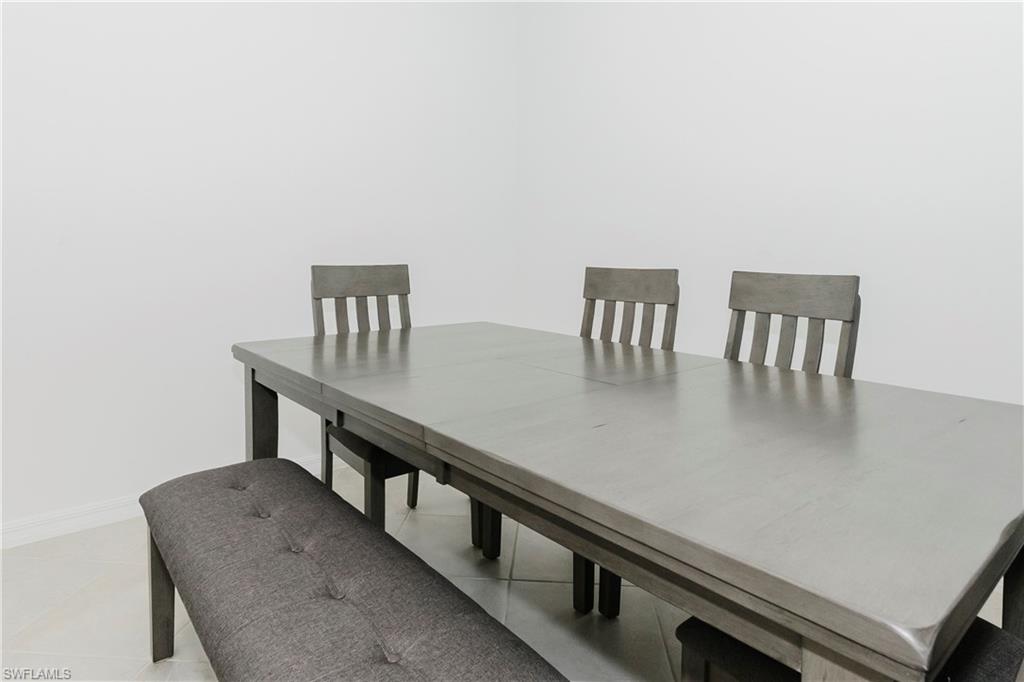 IBIS LANDING - Residential Lease