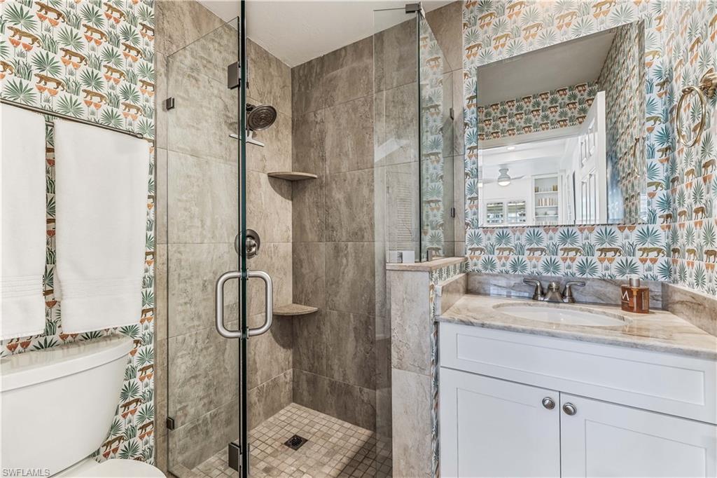 BEACH BREEZE - Residential Lease