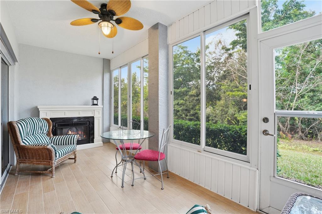 CARRIAGE HOMES AT WOODS EDGE - Residential