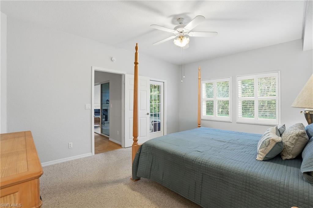 CARRIAGE HOMES AT WOODS EDGE - Residential