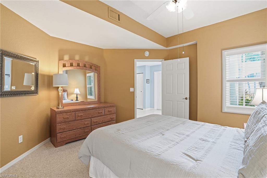 CARRIAGE HOMES AT WOODS EDGE - Residential