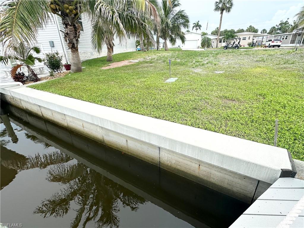 BAYSIDE ESTATES - Land