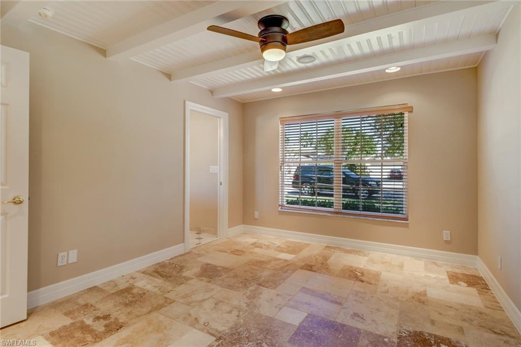 SATURNIA LAKES - Residential