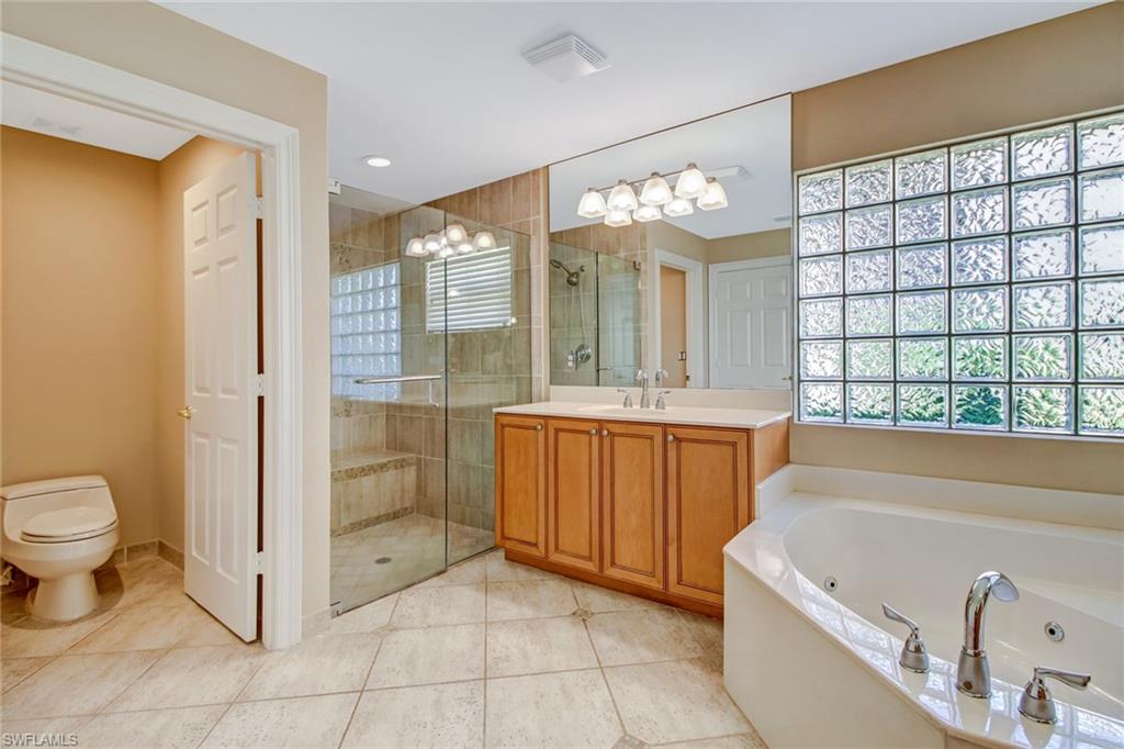 SATURNIA LAKES - Residential