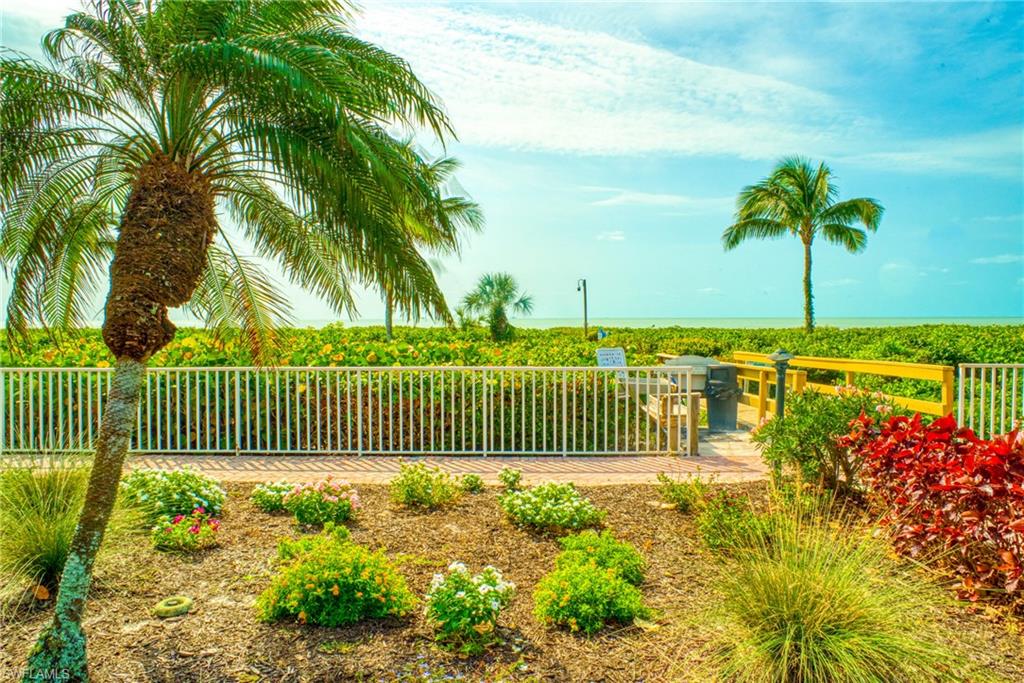 SANIBEL ARMS WEST CONDO - Residential