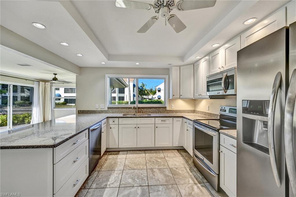 CALOOSA BAYVIEW - Residential