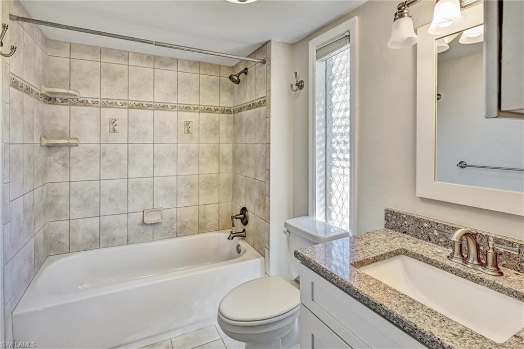 CALOOSA BAYVIEW - Residential