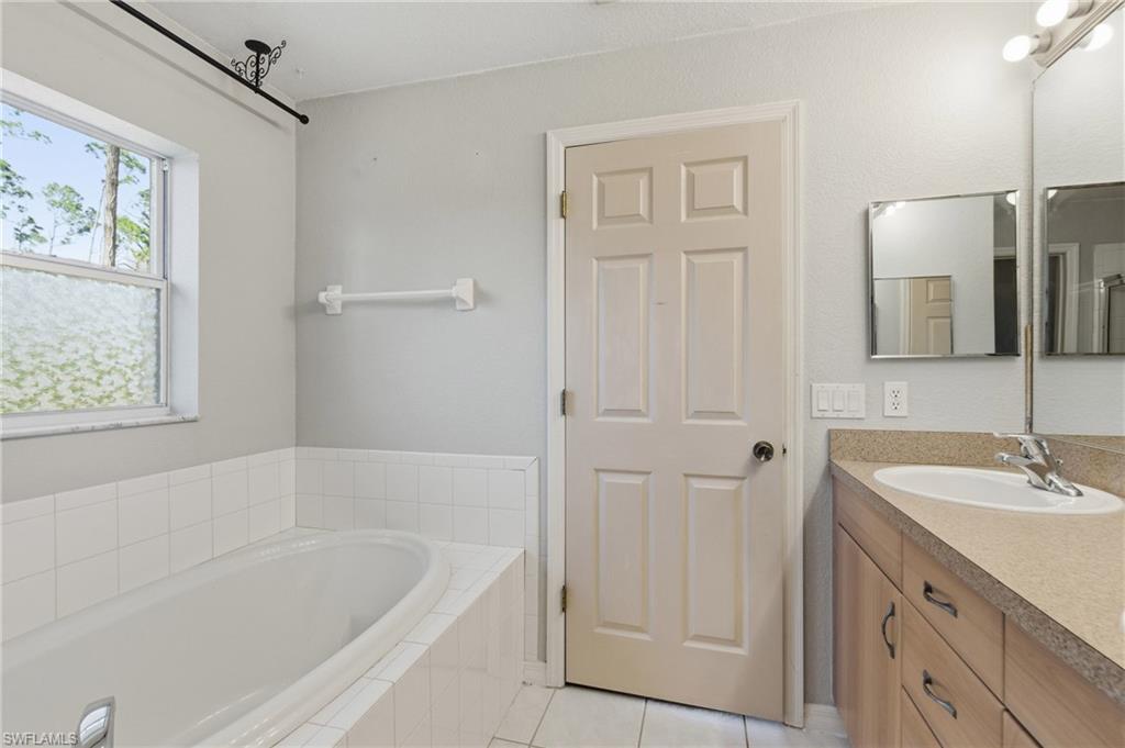 PORT CHARLOTTE - Residential