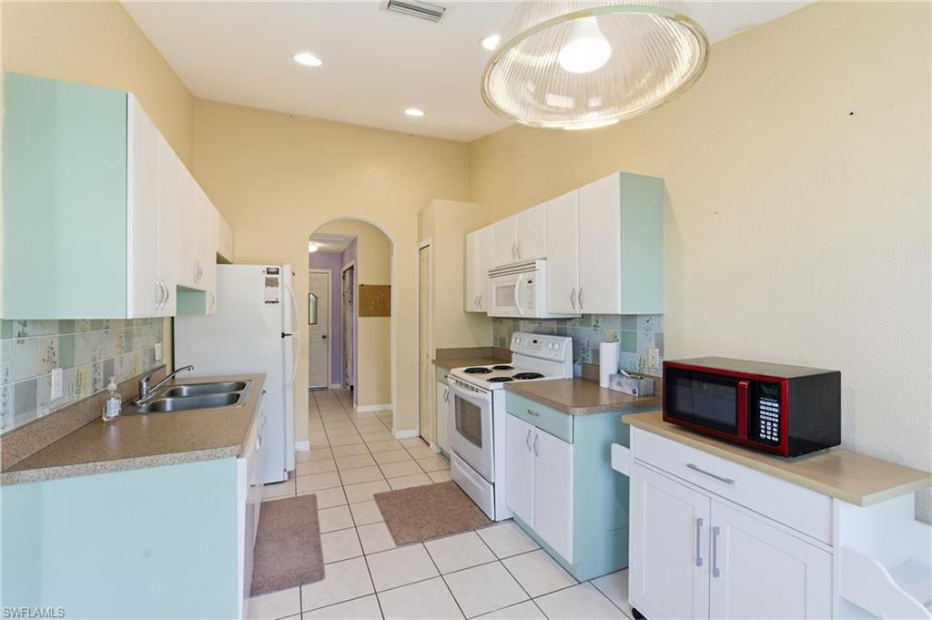 PORT CHARLOTTE - Residential