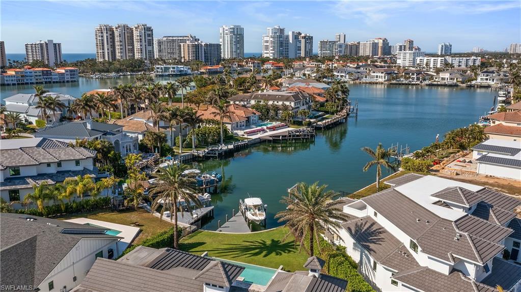 PARK SHORE - Residential