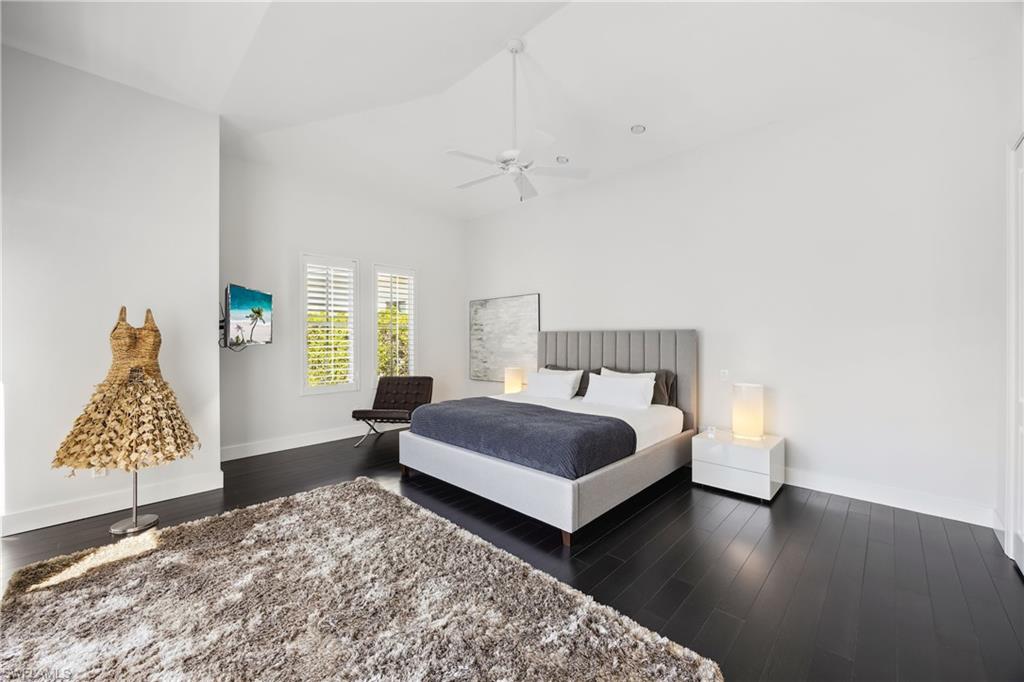 PARK SHORE - Residential