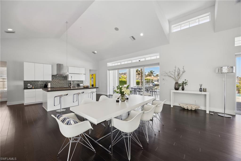 PARK SHORE - Residential