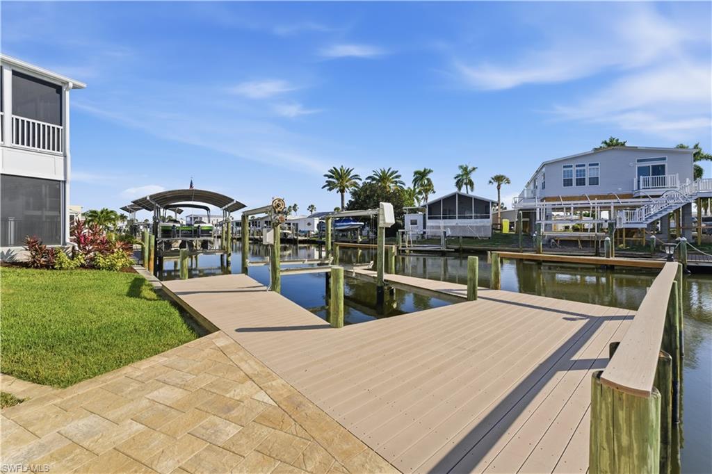 BAYSIDE ESTATES - Residential