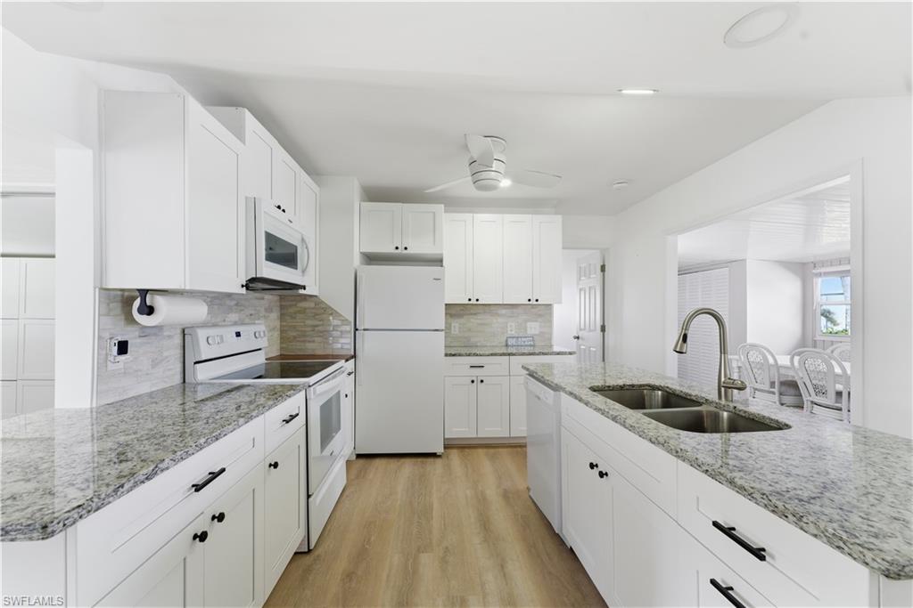 BAYSIDE ESTATES - Residential