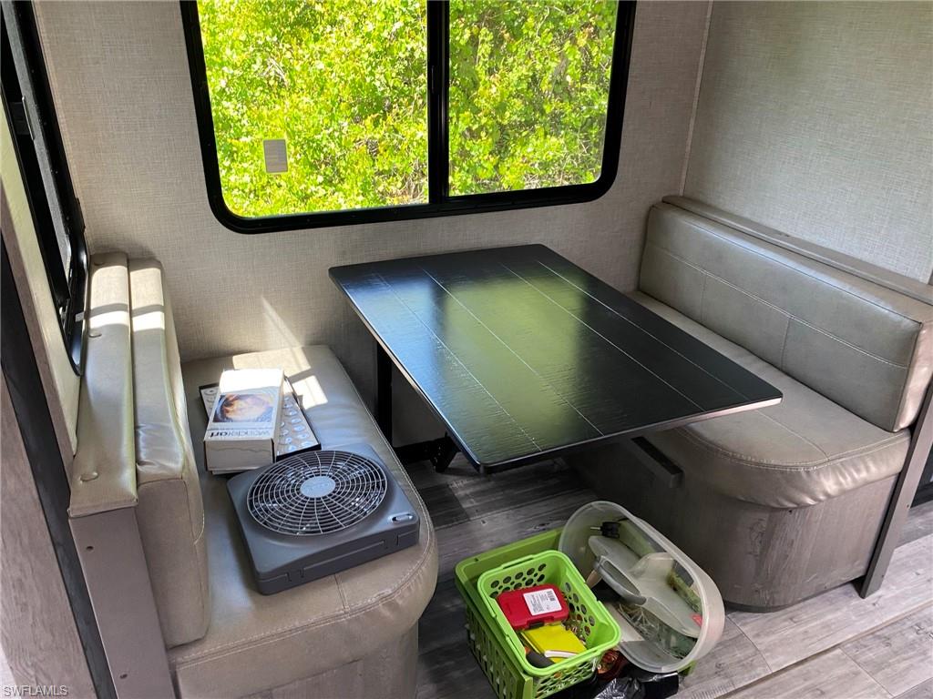 LABELLE - Residential Lease