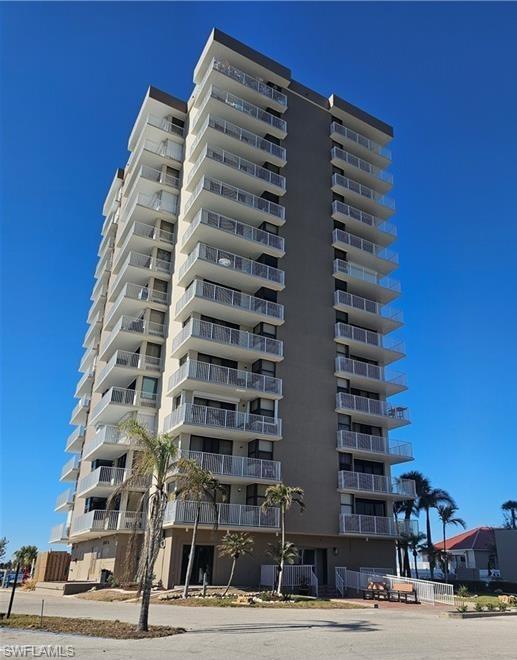 LOVERS KEY BEACH CLUB - Residential