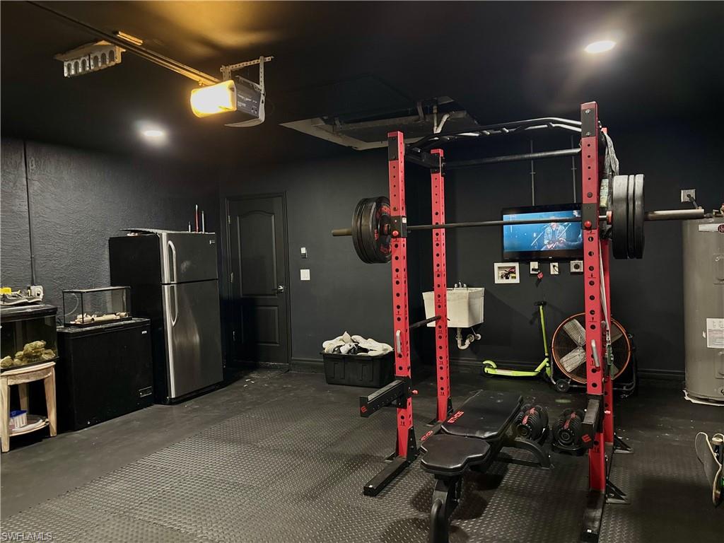 CHARLOTTE SHORES - Residential