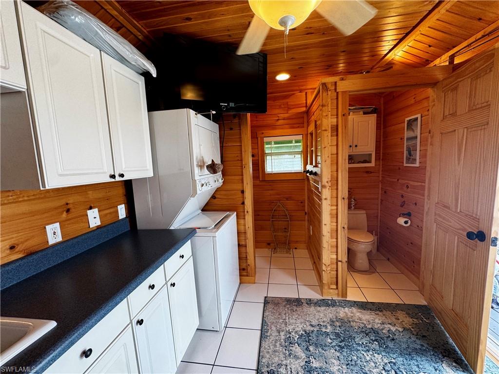 RIVERBEND MOTORCOACH RESORT - Land