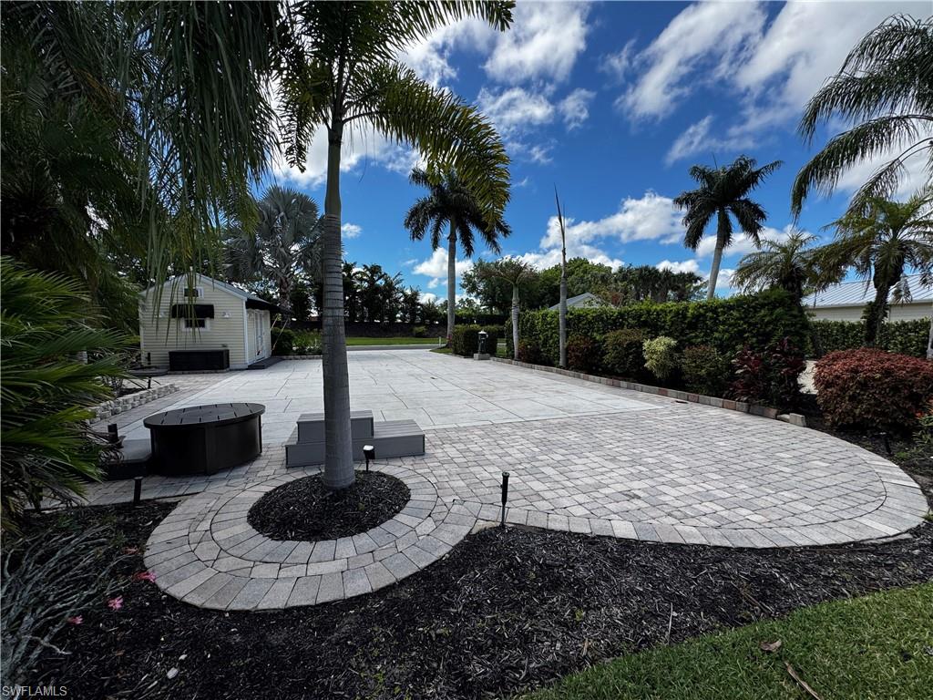 RIVERBEND MOTORCOACH RESORT - Land