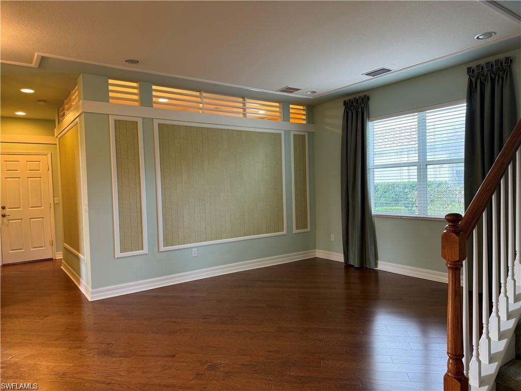 BOTANICA LAKES - Residential Lease