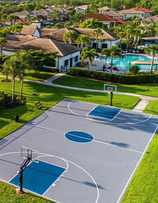 BOTANICA LAKES - Residential Lease