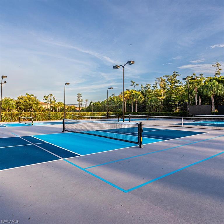 BOTANICA LAKES - Residential Lease