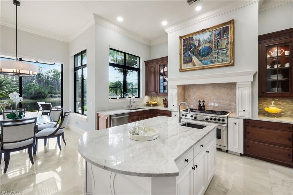 OAKBROOK - Residential