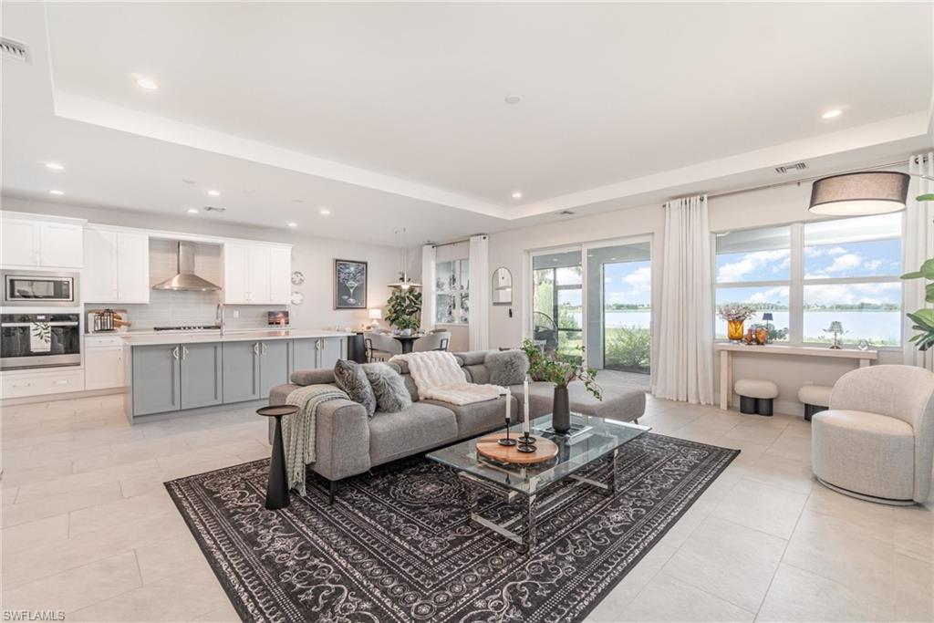 WATERVIEW LANDING - Residential